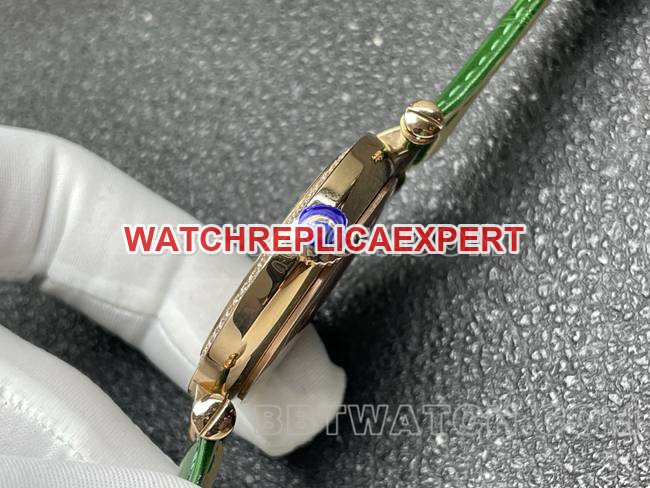 Franck Muller quartz collectible watch ABF factory diamond plate gold diamond bezel green leather braceletside live photo