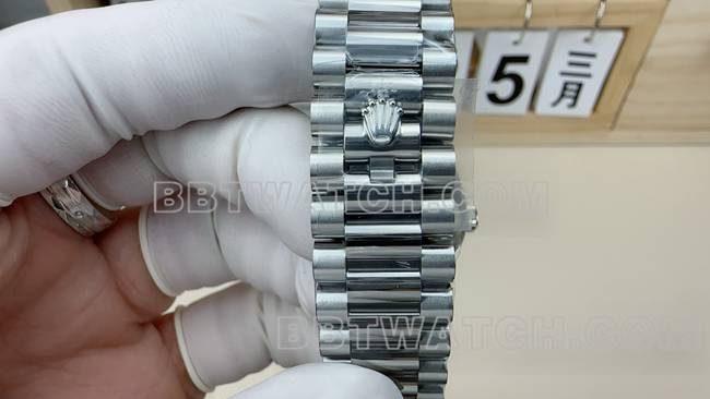 collectible watch VS FactoryRolexDay-Date steel braceletbraceletlive photos