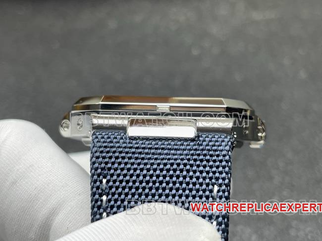 1:1replica watch P1 factory Patek PhilippeCUBITUSblue dial5822P-001side live photo