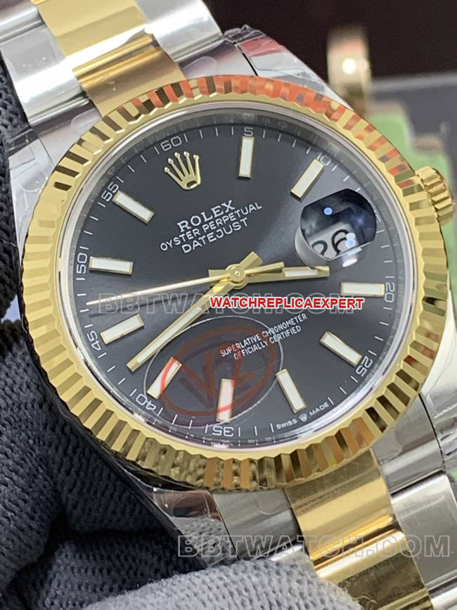 VS Factorytop-tier watch log Rolexblack dial3235 mechanical 41mmfront live photo
