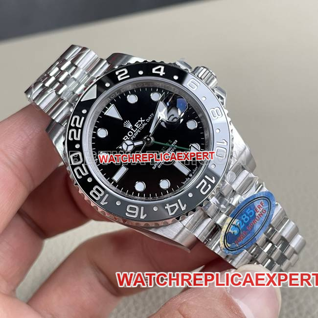 collectible watch ERF factory GMT-MasterRolexblack dial black gray circle 3285 mechanical front live photo