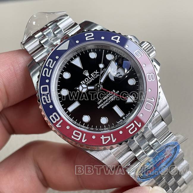 top-tier watch ERF factory GMT-MasterRolexblack dial red and blue circle 3285 mechanical front live photo