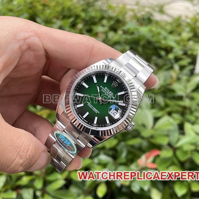 top-tier watch log ERF factory Rolexgreen dial3235 mechanical 41mmfront live photo