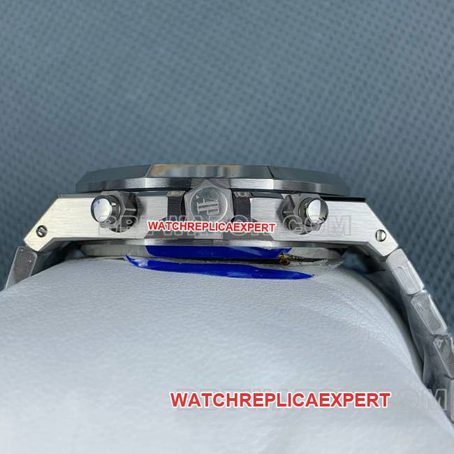 watch Royal OakAPS factory Audemars Piguetsilver dial26240side live photo