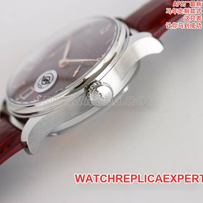 collectible watch Portugal APS factory IWC red plate leather braceletside live photo