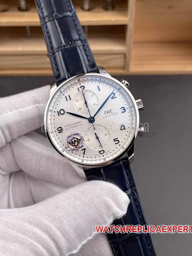 watch Portugal APS factory IWC silver white dial blue needle front live photo