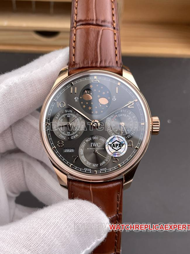 collectible watch Portugal APS factory IWC perpetual calendar gray plate rose goldfront live photo
