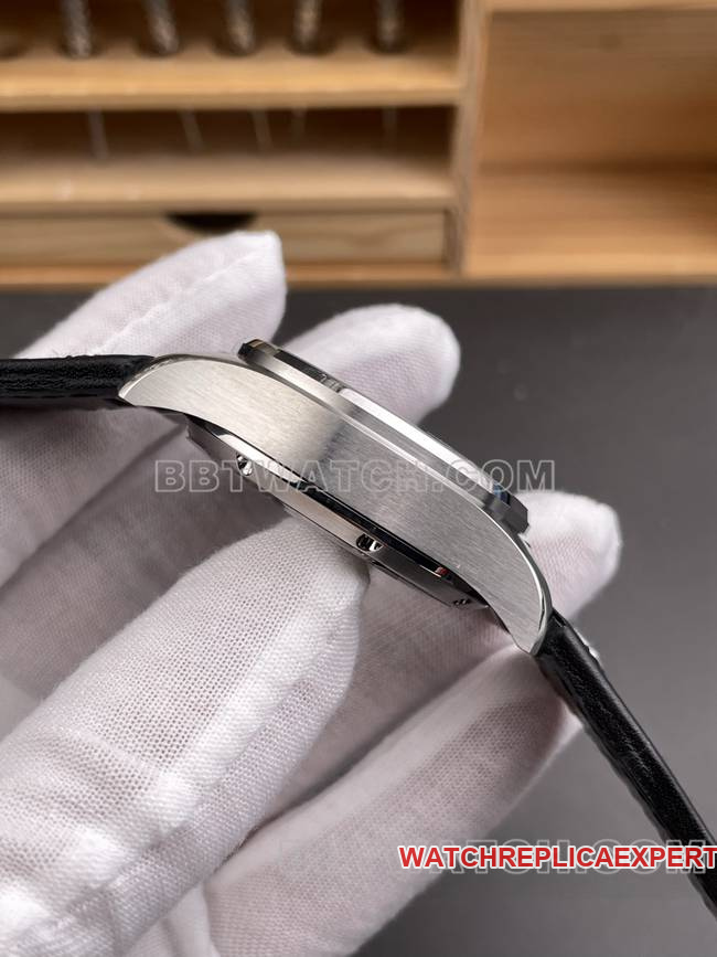 watch aps factory pilot IWC black dialchronograph leather braceletside live photo