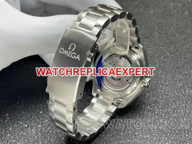 collectible watch VS FactorySeamasterwhite dial8800 mechanical 39.5mmbraceletlive photos
