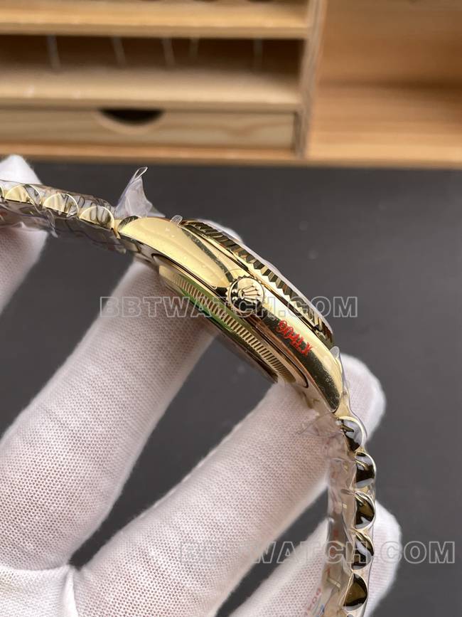 top-tier watch QF factory Day-DateRolexblack dialyellow gold2836 mechanical 36mmside live photo