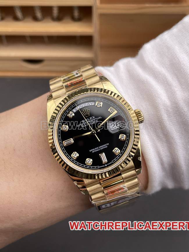 top-tier watch QF factory Day-DateRolexblack dialyellow gold2836 mechanical 36mm wearing live photos
