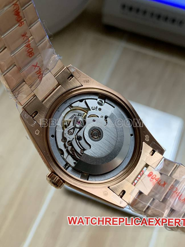 collectible watch QF factory Day-DateRolex ice blue dialrose gold2836 mechanical 36mmcaseback live photo