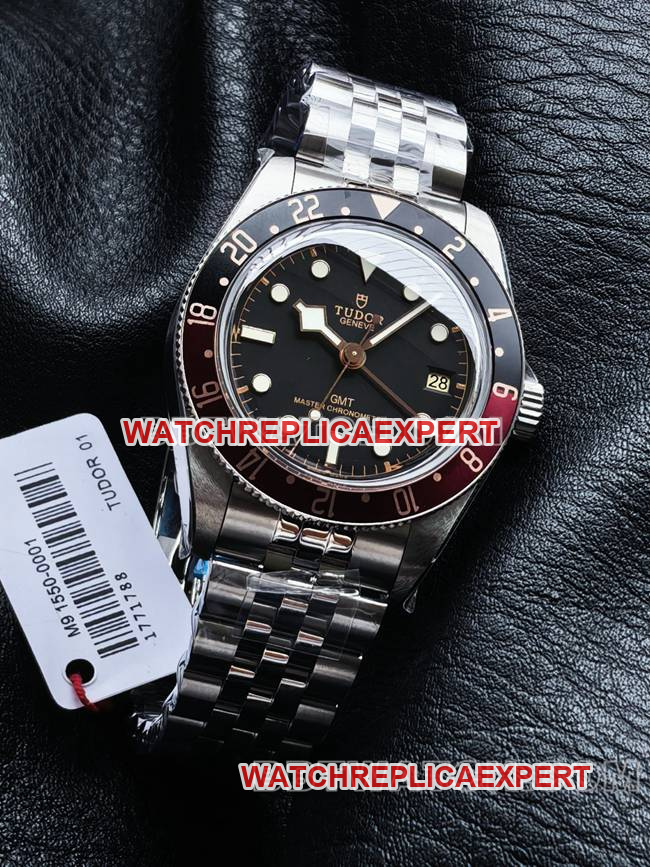 3CF factory collectible watch Biwan Tudorblack dial black red circle steel braceletfront live photo