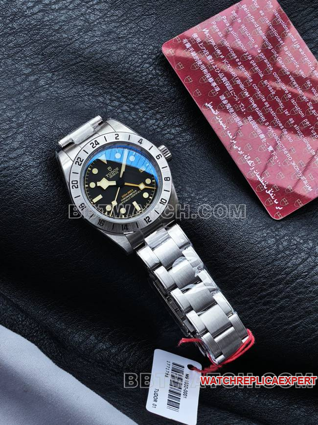 3CF factory 1:1replica watch Biwan Tudorblack dial steel braceletfront live photo