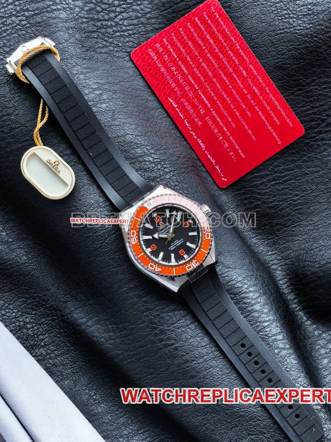 watch VS FactorySeamaster 600m black dial orange bezel black braceletfront live photo