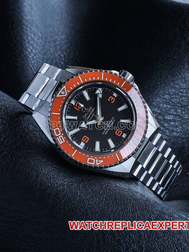 VS Factory1:1replica watch Seamaster 600m black dial orange bezel steel braceletfront live photo