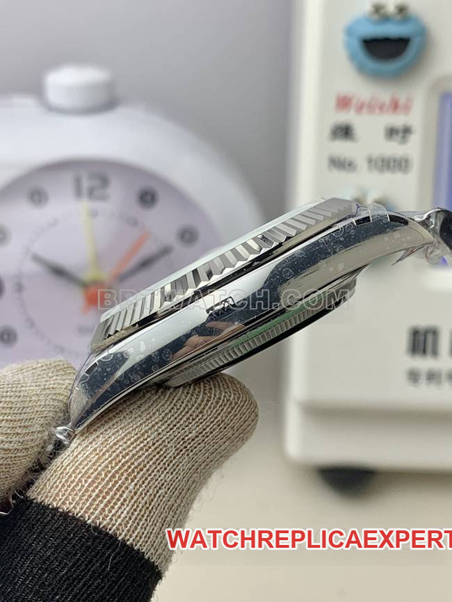 QF factory top-tier watch Day-DateRolex ice blue dial2836movement40mmside live photo