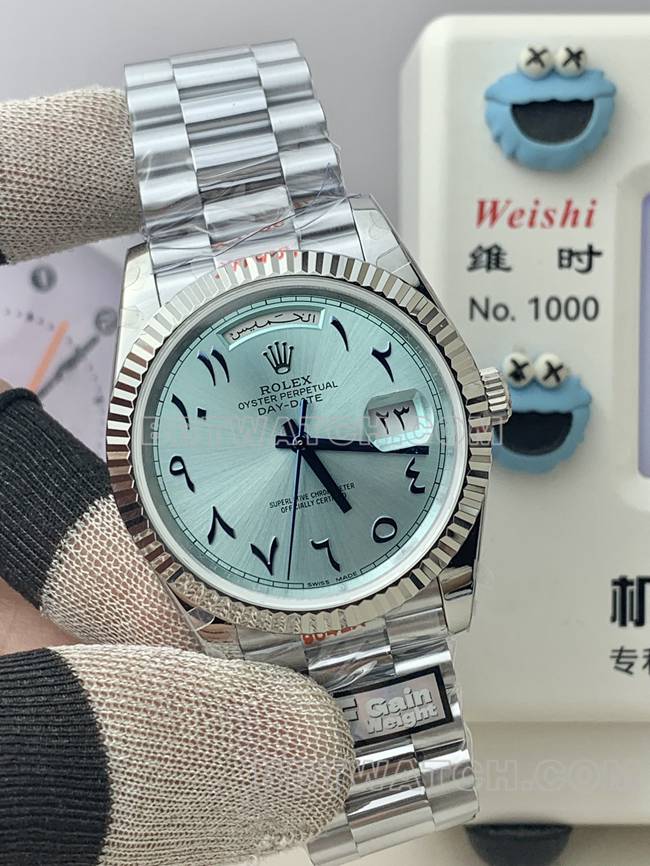 collectible watch QF factory Rolex Day-Date ice blue dial Middle East time scale 40mmfront live photo