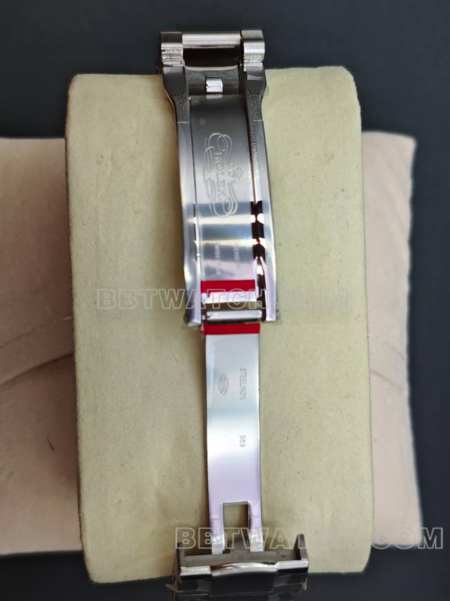 collectible watch oyster perpetual color dial 36mm 126000clasplive photos
