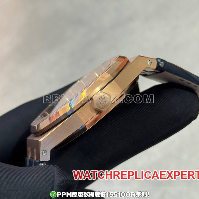 collectible watch PPM factory Royal Oak Audemars Piguet blue dial rose gold leather strap side actual photos