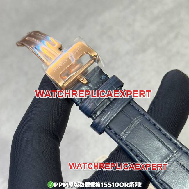 collectible watch PPM factory Royal Oak Audemars Piguet blue dial rose gold leather strap buckle real shot photos