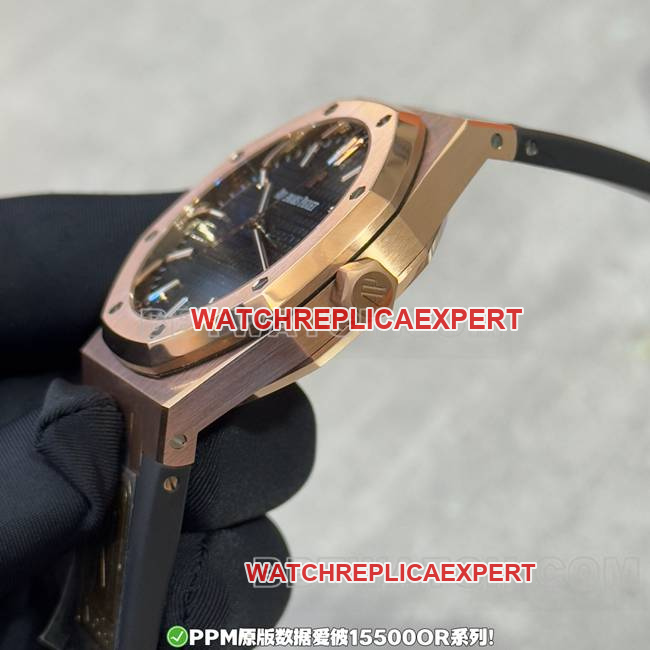 PPM Factory Top Audemars Piguet Royal Oak Black Dial Rose Gold Rubber Strap 15500 Side Real Shot Images