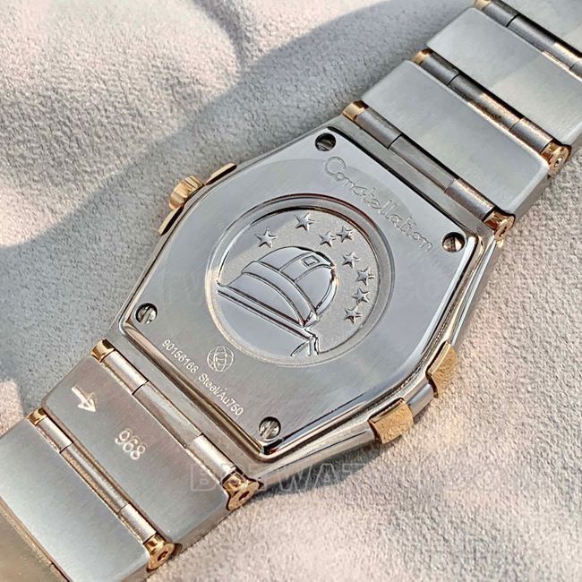 collectible Watch: Omega Constellation, White Dial with Gold Diamond Bezel, 28 mm, Quartz—Actual Photos of the Back