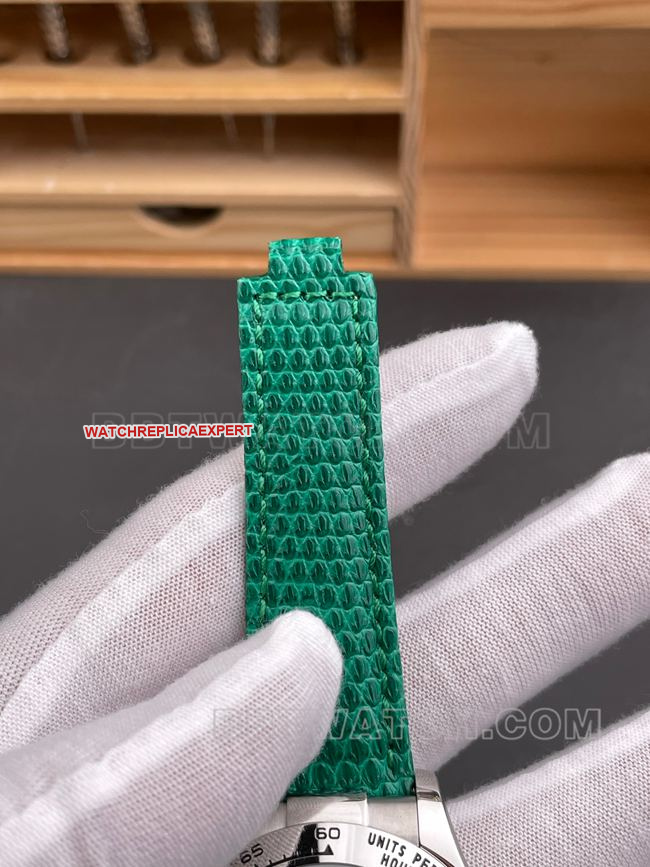 1:1replica watch PPM factory DaytonaRolex green fritillary disc 4130 mechanical braceletlive photos