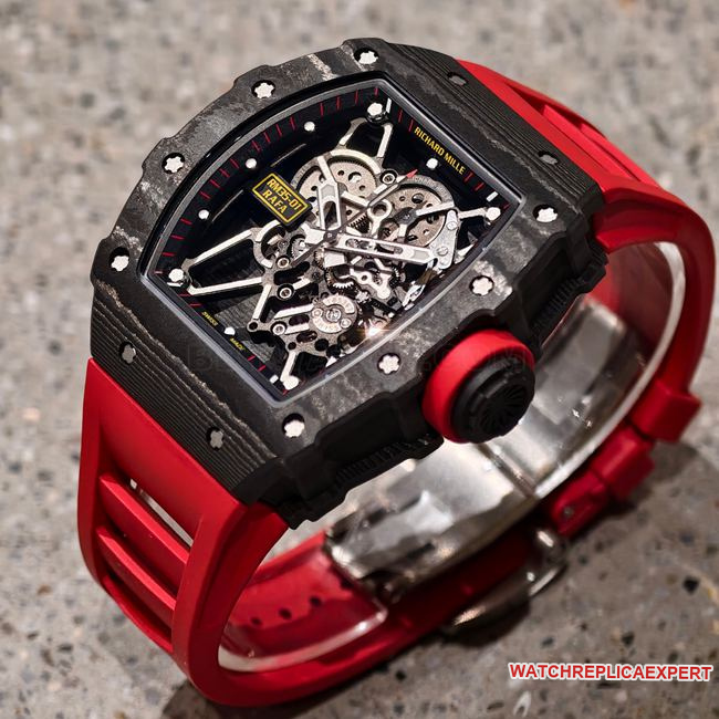 1:1replica watch Richard Mille hollow dialRM35-01front live photo