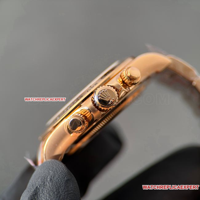 collectible watch RolexCBD factory Daytonarose gold case black dial4130side live photo
