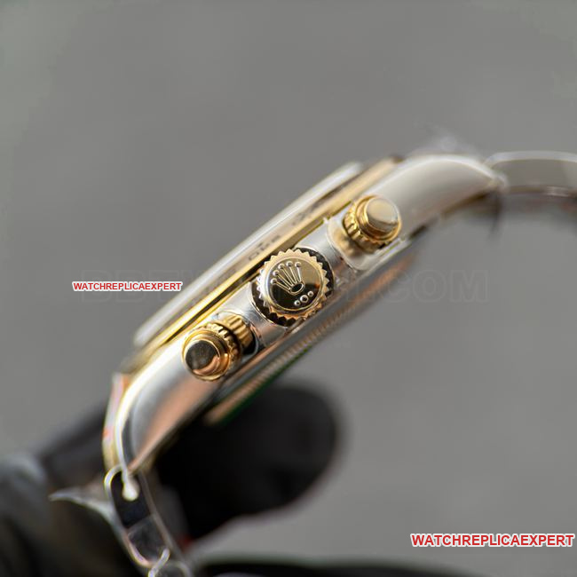 CBD Factory Daytona watch Rolexblack dial gold steel bracelet4130side live photo