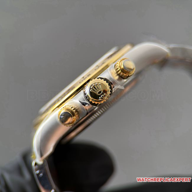 CBD factory watch Rolex Daytonablack dial gold steel bracelet4131side live photo