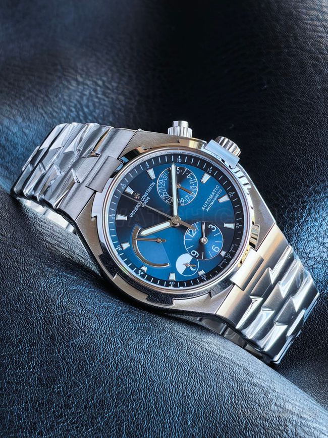 The collectible watch KR factory Vacheron Constantin travels all over the world blue dial47450front live photo