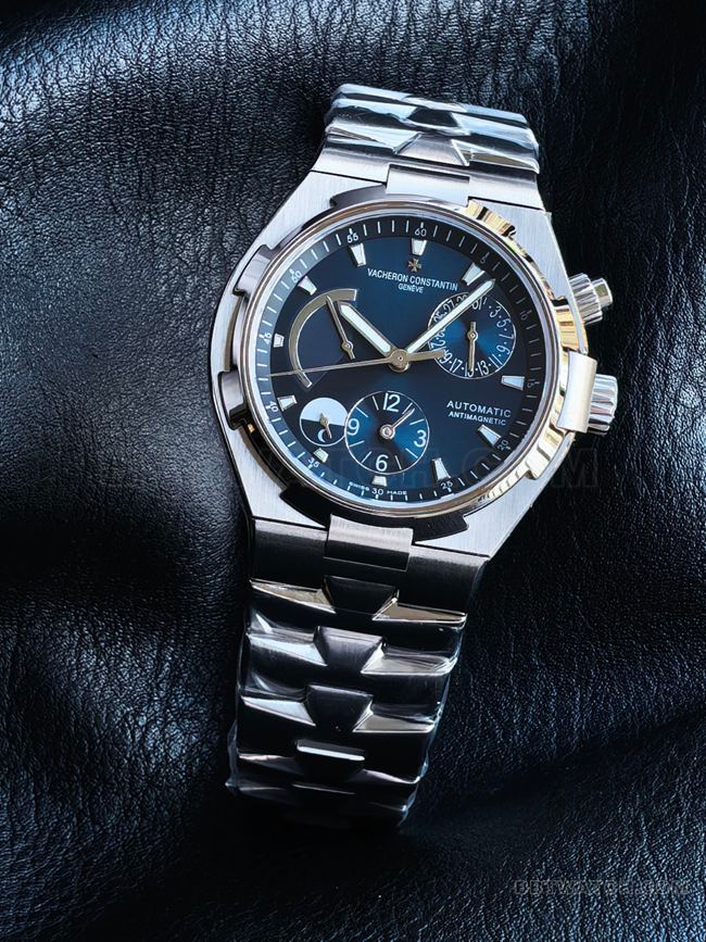 The collectible watch KR factory Vacheron Constantin travels all over the world blue dial47450front live photo