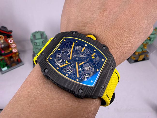 top-tier watch RM067-02Richard Mille hollow dial yellow bracelet wearing live photos