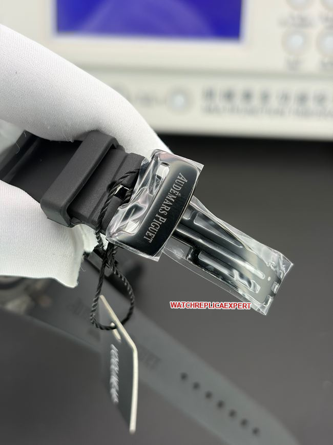 Watch DIW Factory Royal OakAudemars Piguet Carbon Fiber 15500 clasplive photos