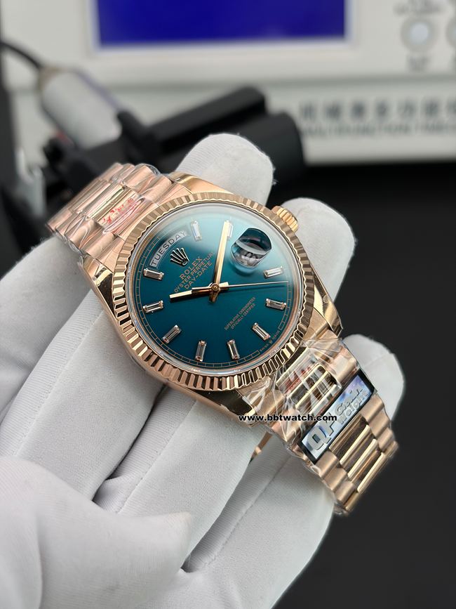 collectible watch Day-DateQF factory Rolex blue green dial 36mm front live photo