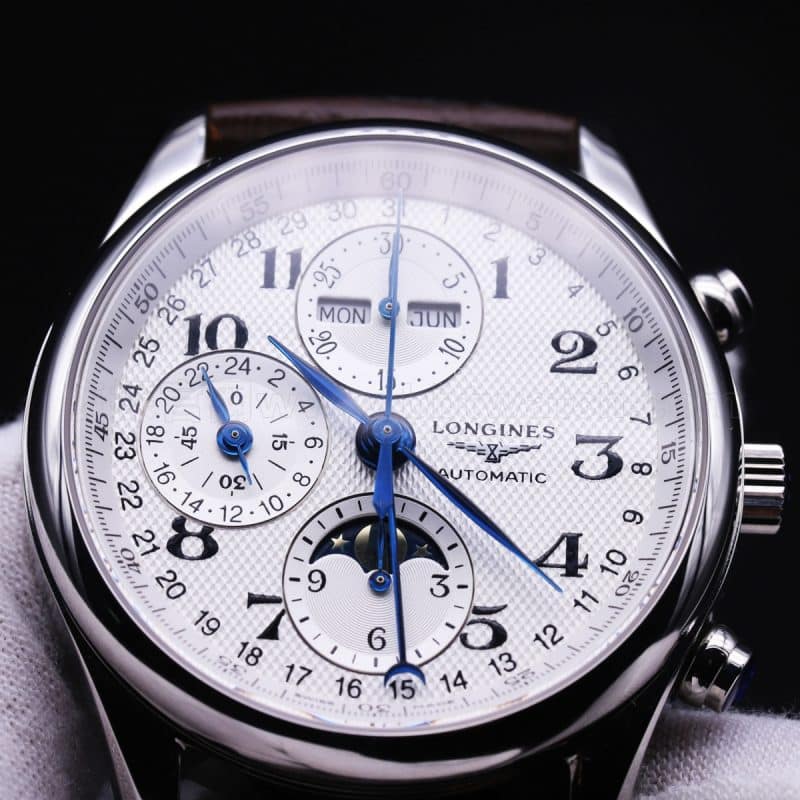 How about the Longines famous moon phase eight-pin multi-function review - front view of elegant and charming watch