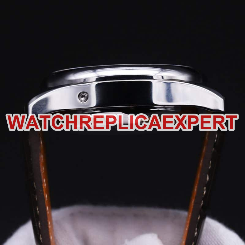 How about the Longines famous moon phase eight-pin multi-function review - side view of elegant and charming watch