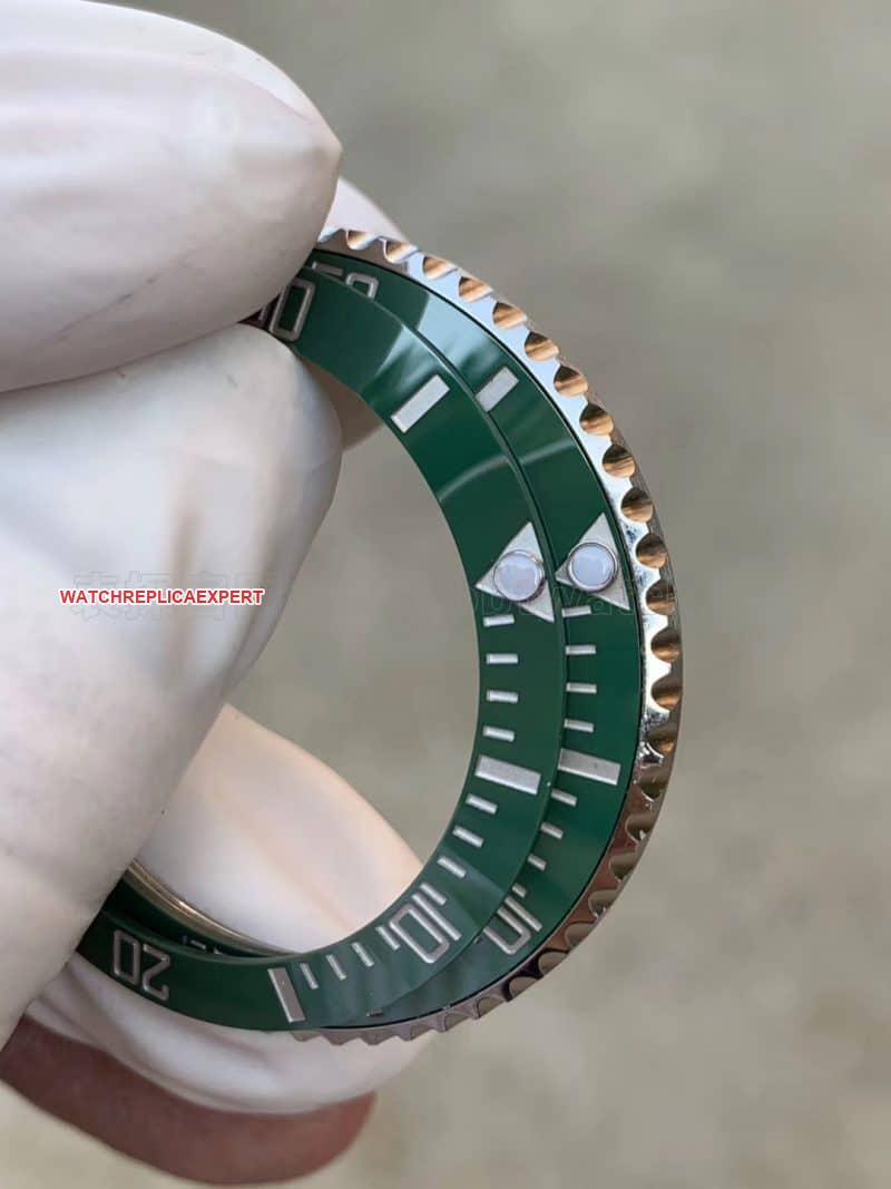 How to deal with the fading of Rolex Starbucks Submariner bezel - clean answers detail shots for you