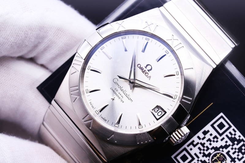 Is the Omega constellation watch good? - vs. front view