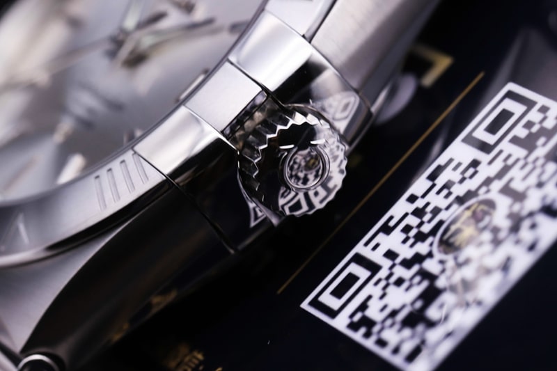 Is Omega Constellation Watch good? - vs. Produced detail shots