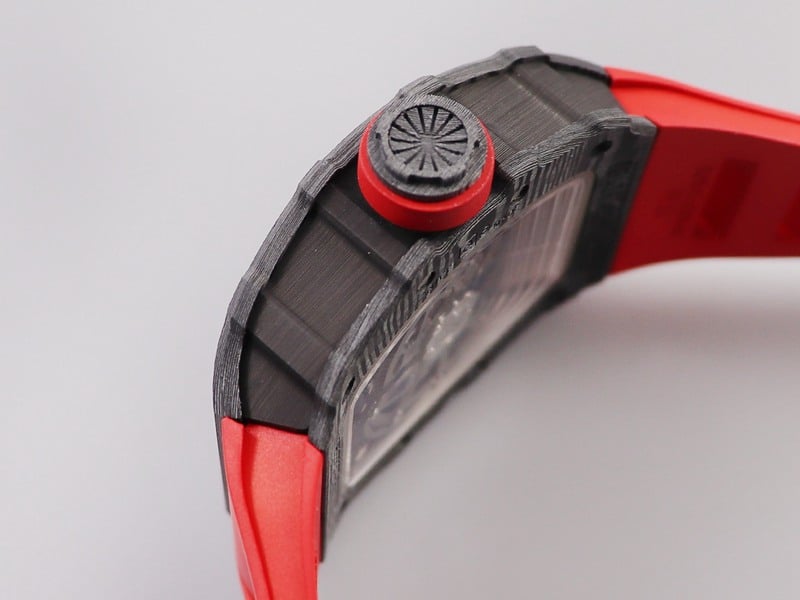 Richard MillereplicaRM035-2 carbon fiber lightweight high quality watch side view