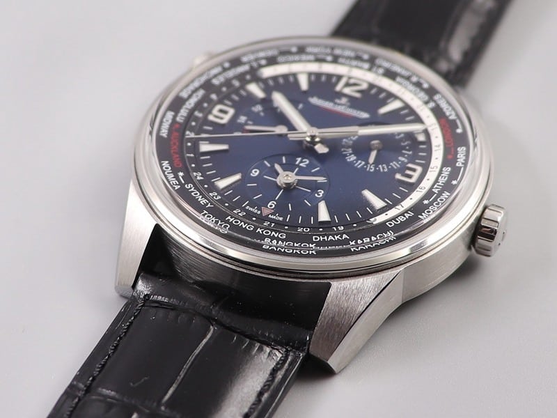 Jaeger-LeCoultre Polaris Watch Review - Multifunctional Mechanical Watch with Power Reserve Display - Detail Photos