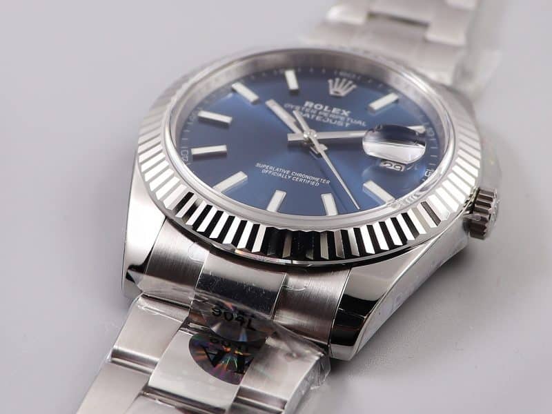 watch ar log Rolex116334-72210blue dial904lstainless steeldetail shots
