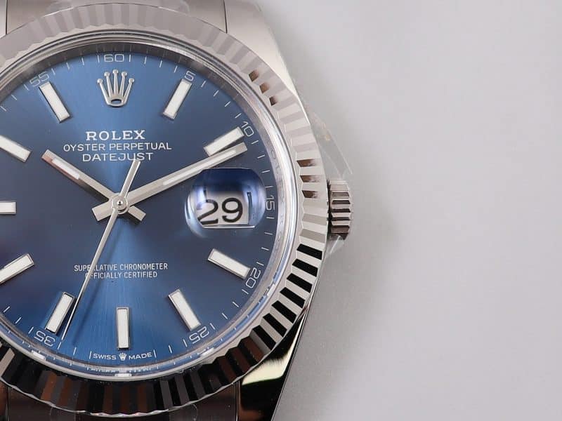 watch ar log Rolex116334-72210blue dial904lstainless steeldetail shots