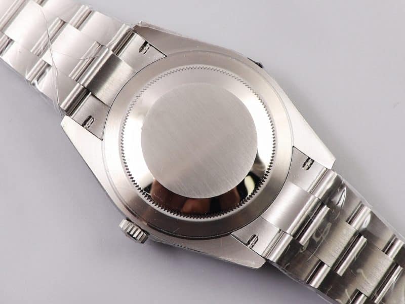watch ar log Rolex116334-72210blue dial904lstainless steel back cover picture