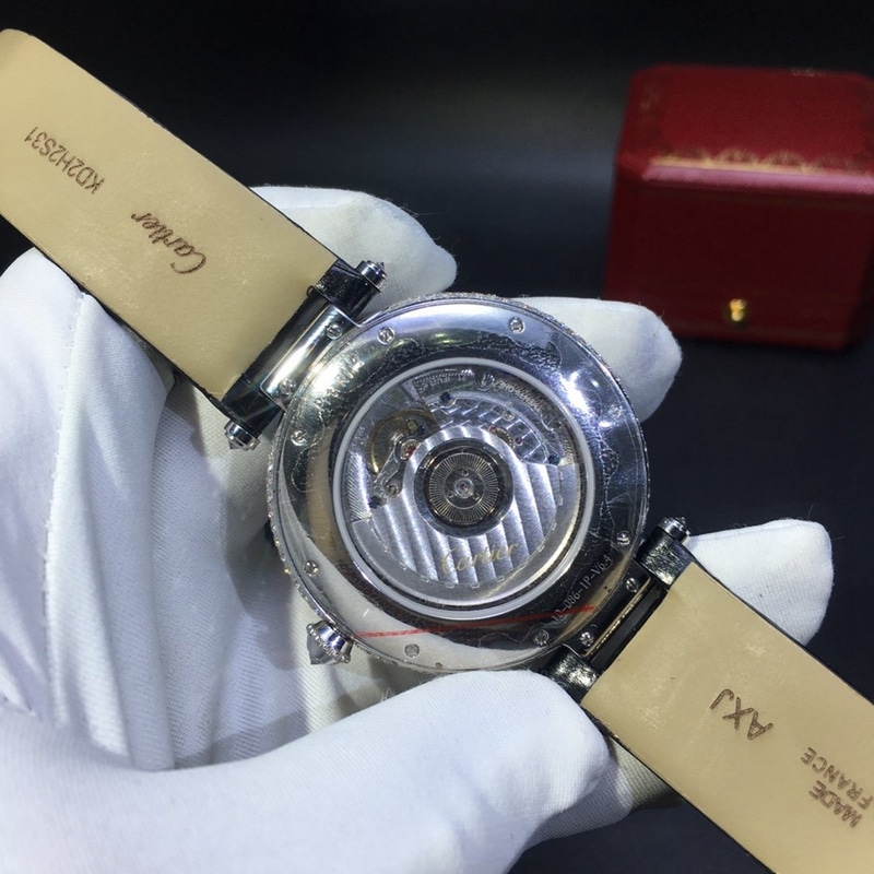 Cartier cheetah series South Africa real diamond movement picture