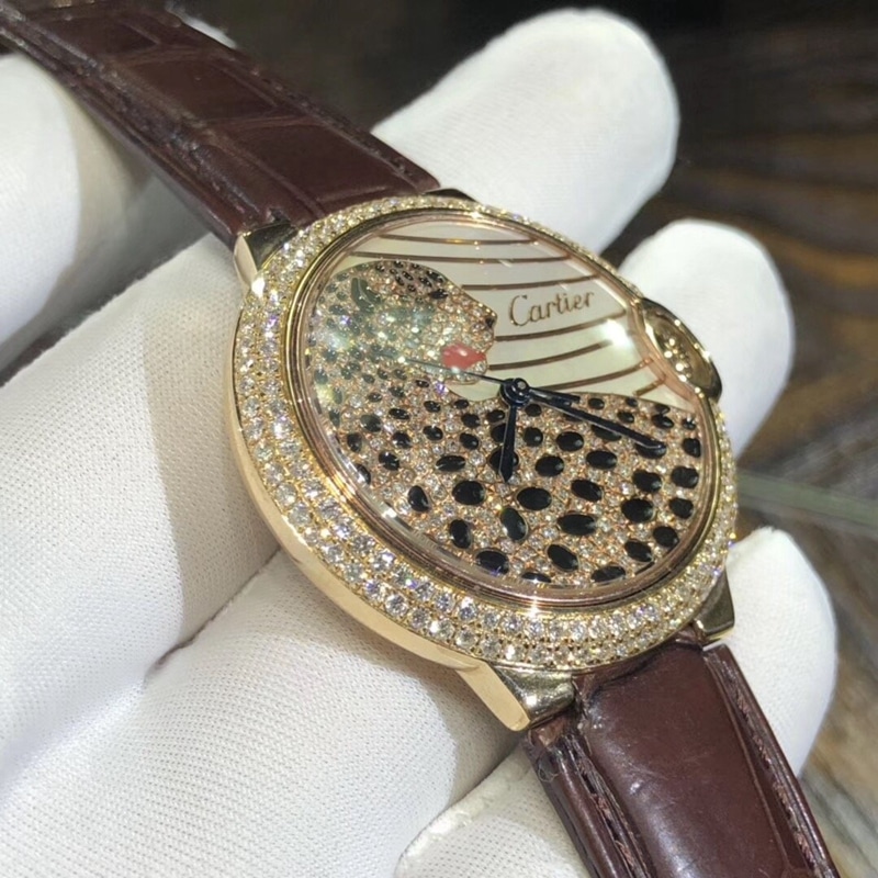 Cartier blue balloon domineering leopard face diameter 36mm Swiss movement side view