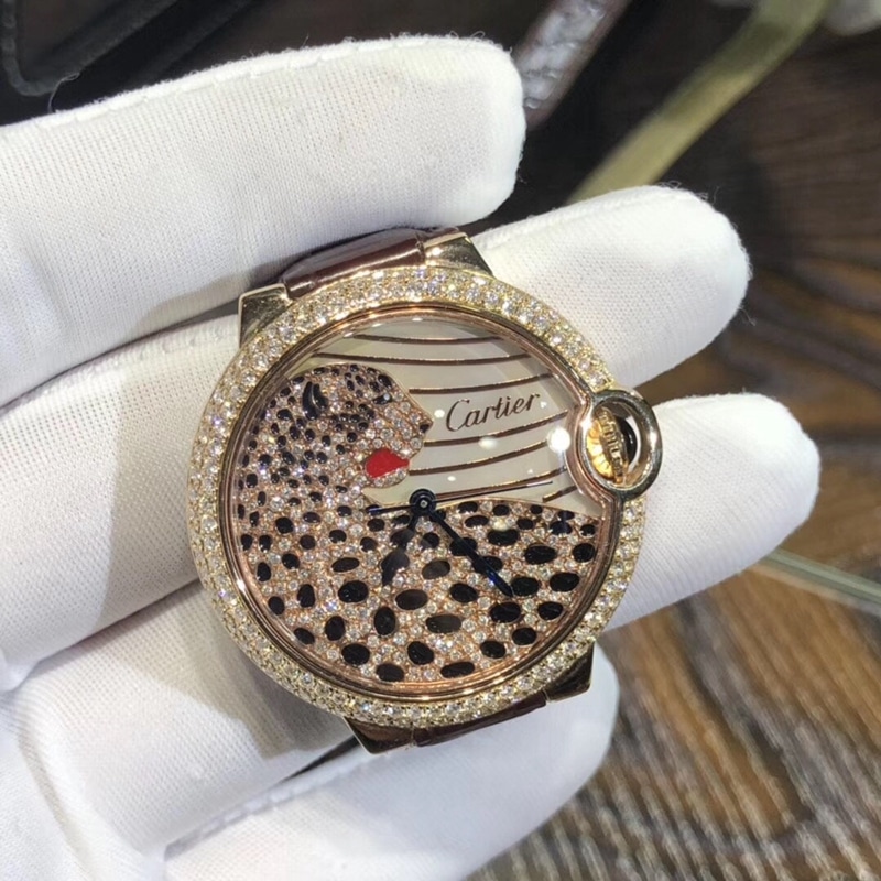 Cartier blue balloon domineering leopard face diameter 36mm Swiss movement front view